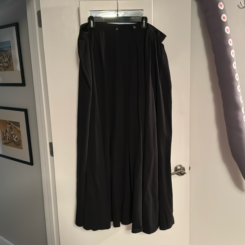 Frontier Classics 100% Thick Cotton Wide Black Skirt In 3XL.